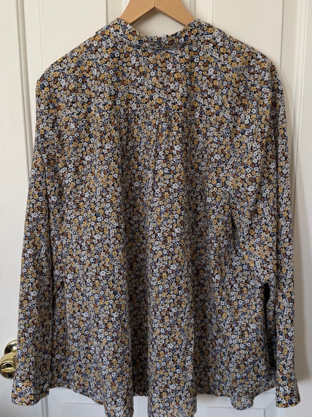 J. Jill womans Floral Button-Down Shirt in Mustard and navy- front  pocket . - Picture 2 of 9